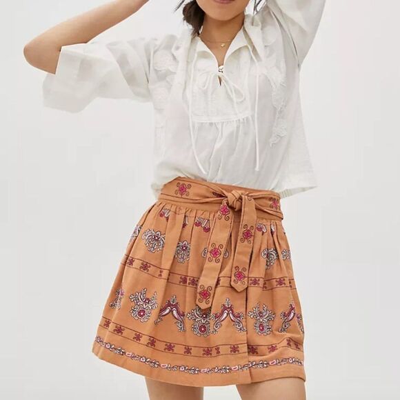 Anthropologie Dresses & Skirts - ANTHROPOLOGIE Meghan Embroidered Mini Skirt, Tan/Pink, Size 4